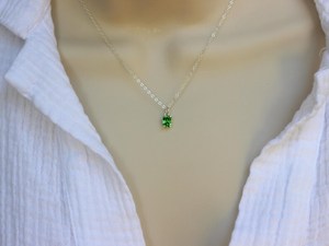 Sterling Silver Green <b>Emerald</b> <b>Pendant</b> Green Cubic Zirconia Gemstone <b>Pendant</b> Minimalist Jewelry Wholesale Supplier - Product Image 2