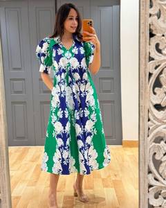 Vestido de Verano Informal para Mujer, Estampado Floral Azul Verde, Cuello en V, Corte en A, Estilo Inglés, con Volantes, Mangas Abullonadas, Ajuste Holgado - Product Image 1