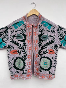 Chaqueta Suzani con Bordado Floral TNT |   Abrigo Reversible de Invierno para Tallas Grandes, de Algodón Orgánico Ecológico |   Regalo Vintage para Ella - Product Image 5