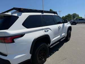 Toyota Sequoia TRD Pro d'occasion 2025 - Product Image 4