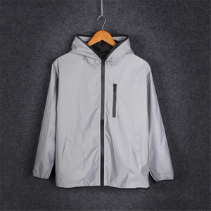Outdoor Neue Regenjacke Reflektierende Regenjacke für Herren und Damen Wanderjacke Windbreaker Wasserdichte Angeljacke Windbreaker-Mantel Weich - Product Image 5