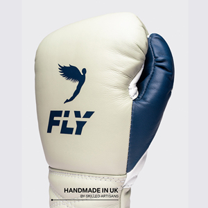 Nuevos Guantes de Boxeo Personalizados de Marca Propia, 100% Cuero Vacuno Genuino, Guantes de Boxeo Profesionales con Cordones y Agarre Ergonómico - Product Image 2