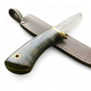 Cuchillo utilitario de exterior de acero de Damasco hecho a mano y personalizado con mango de cuerno y refuerzo de latón, compatible con OEM - Product Image 4