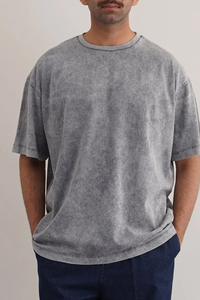 Camiseta Oversize Gris Lavada para Hombre, Estilo Vintage con Lavado Ácido, Algodón, Ajuste Holgado, Casual, Streetwear - Product Image 3