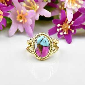 Bague fine de style bohème pour homme, en or vermeil 18 carats, avec pierre précieuse turquoise naturelle de forme ovale, motif aigle gravé, en coton de luxe. - Product Image 2