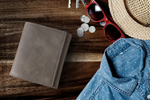 Portefeuille d'affaires à trois volets en cuir véritable de haute qualité, personnalisable avec logo, porte-cartes multiples, format court, tendance - Product Image 2