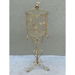 Lanterne en fil métallique personnalisée en forme de cage à oiseaux avec découpes de feuilles, décoration pour la maison et le jardin, centre de table décoratif en forme de cage à oiseaux - Product Image 6