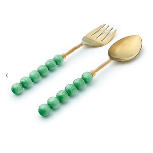 Ensemble de fourchettes et cuillères de service de luxe haut de gamme en acier inoxydable avec longues poignées en résine perlée, ustensiles de cuisine - Product Image 1