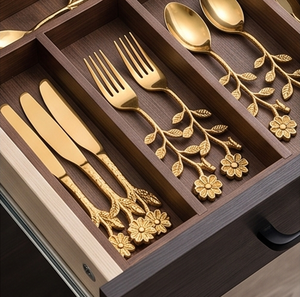 Cuillères à thé élégantes en forme de branche de fleur dorée avec longues poignées, cuillères à thé en métal poli miroir, design créatif pour une utilisation en soirée - Product Image 6