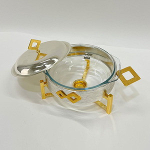 Magnifique ensemble de réchauds à buffet avec accents géométriques en diamant, supports élégants et couvercles modernes pour une utilisation élégante lors de buffets de mariage - Product Image 5