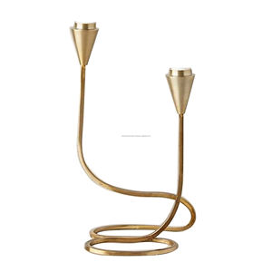 Candelabro de Metal Vintage hecho a mano para decoración del hogar, decoración creativa en miniatura, regalos de arte Gua - Product Image 3