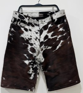 Shorts en cuir de vachette véritable pour hommes – Qualité supérieure, design tendance, streetwear décontracté, durable, coupe ajustée, idéal pour l'été - Product Image 4