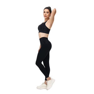 Ensemble 2 pièces sans couture pour femme : débardeur de sport respirant pour la gym, la course et le yoga, et soutien-gorge de sport uni très élastique à fermeture avant - Product Image 4