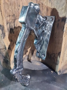 Poignée de porte en fer forgé résistant à la rouille, style traditionnel, motif martelé, détails en relief, installation facile - Product Image 2