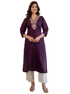 Kurta Morada de Seda/Rayón para Mujer, Marca RN, con Cuello Bordado, Corte Ajustado, Largo Regular, Estilo Tradicional Informal, India, Pakistán - Product Image 1