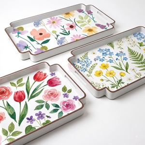 Bandeja de Servir Multifuncional Sostenible con Estampado Floral, Asas Rectangulares, Diseño Moderno, Material Lacado - Product Image 1