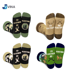 Calcetines de Algodón para Hombre con Diseño de Caza Personalizado, Estampado Digital, Transpirables, para Uso Diario, con Logo y Frases Divertidas, para Invierno - Product Image 4