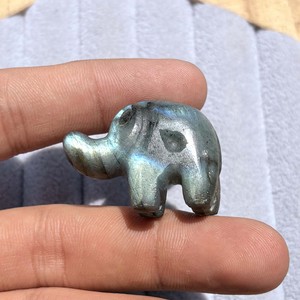 Elefante de Labradorita Natural, Gema Suelta Tallada a Mano, Amuleto de Animal de la Suerte, Colgante Chapado en Oro, Regalo para Ella - Product Image 3