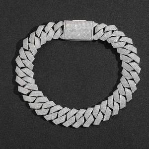 Export Quality High End <b>Iced</b> <b>Out</b> Moissanite Diamond <b>Chain</b> Necklace for Celebrity Inspired Fashion Available for Export Price - Product Image 4
