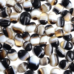Cabochons en Agate Noire de Haute Qualité pour la Fabrication de Bijoux, Certifiés par un Certificat Tierce Partie, Origine Rajasthan, Effet de Couleur Changeant, Formes Variées - Product Image 6