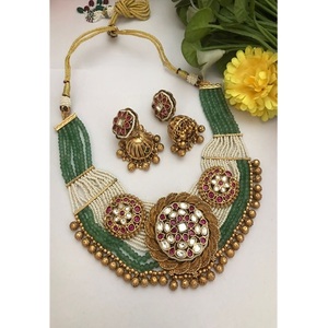 Exclusivo Juego de Collar Polki Chapado en Oro de la Mejor Calidad, Colección de Joyería para Bodas y Fiestas Indias para Mujer - Product Image 2
