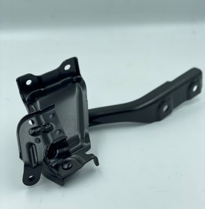 Genuine <b>HINGE</b> FR HOOD LH for Genuine Spare Parts (57420-52R00-000) - Product Image 1