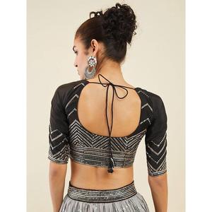 Sparkle Black Sequins Art Robes de cocktail en soie Party Wear Lehenga Choli - Product Image 4