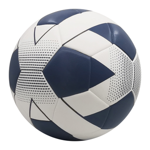 ลูกฟุตบอลลายเพชร สไตล์คลาสสิก ทนทาน เหมาะสำหรับกีฬา - Product Image 2