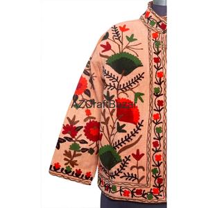 Blouson en coton tricoté à col en V, motif floral vintage, broderie Suzani TNT, multi-saison, hiver, écologique, respirant, séchage rapide - Product Image 2