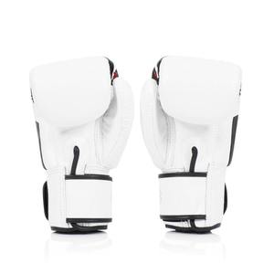 ถุงมือชกมวย Fairtex MMA รุ่นใหม่ ดีไซน์มืออาชีพ สีขาวดำ หนังแท้คุณภาพสูง กันลื่น กันน้ำ ป้องกันรังสียูวี - Product Image 4