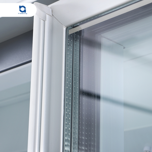 Congélateur de vitrine droit avec système d'évaporation automatique de l'eau et circulation sans gel pour les articles surgelés - Product Image 3