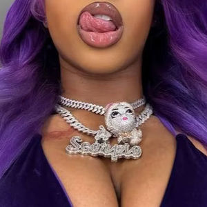 Chaîne cubaine personnalisable en moissanite avec finition VVS glacée en argent sterling pour la mode hip-hop unisexe et des cadeaux élégants - Product Image 1