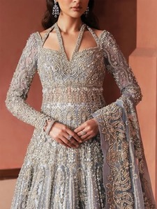 Elegante Lehenga Choli plateado con bordado, vestido de novia tradicional hasta el suelo para mujeres, ropa de India y Pakistán. - Product Image 3