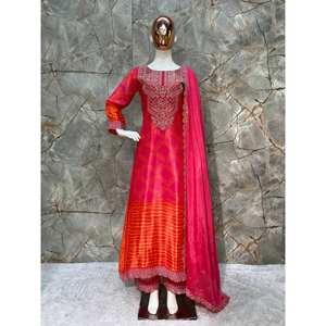 Conjunto de ropa de fiesta y Dupatta para mujer de diseñador - Product Image 3