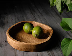 Plateau de service en bois de manguier massif fait à la main de conception irrégulière plateau décoratif pour la table d'hôtel et le restaurant - Product Image 4