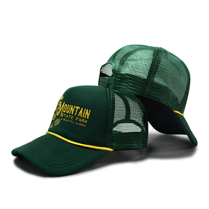 Casquette Trucker Unisexe en Maille Vert et Blanc, Réglable, 6 Panneaux, Décontractée, Printemps-Été, Respirante, Logo Imprimé en Sérigraphie sur le Devant - Product Image 5
