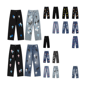 Pantalon en jean classique pour homme et femme, brodé, plaqué chrome, en forme de cœur, coupe droite, avec patchs totem – Décontracté et tendance pour couple - Product Image 4