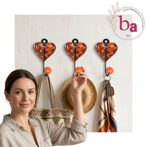 Crochet mural en céramique Ba en forme de cœur, fait main, motif orange, design original, crochet simple - Product Image 2
