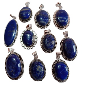 ราคาโรงงานโดยตรง คริสตัลธรรมชาติ ฟงชุ่ย บำบัดรักษา คริสตัลขัดเงา จี้รูปภาพ คุณภาพสูง เครื่องประดับแฟชั่น อัญมณ์ - Product Image 3