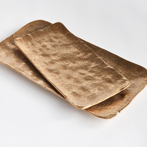 Plateau à Snacks Rectangulaire Moderne en Acier Inoxydable Martelé Fait Main Écologique de Qualité Supérieure avec Poignées Dorées - Product Image 5