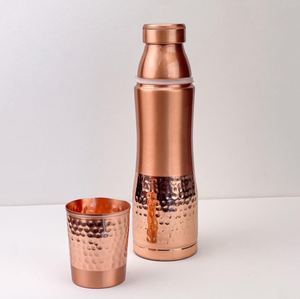 Bouteille d'hydratation réutilisable en cuivre, vaisselle écologique en métal conçue pour le stockage de l'eau propre et une meilleure hydratation au quotidien - Product Image 2