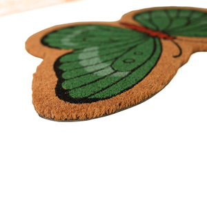Tapis de porte en fibre de coco imprimé ButterGlow Premium avec support en PVC |   Tapis d'entrée décoratif en forme de papillon - Product Image 3