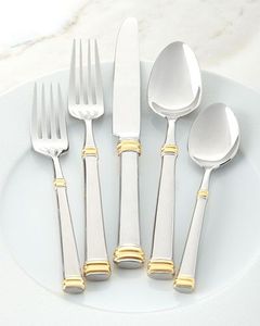 Ensemble de couverts élégants dorés, finition miroir, style européen, pour mariage, fête, vaisselle de luxe, design de poignée en métal, fournitures pour événements - Product Image 1