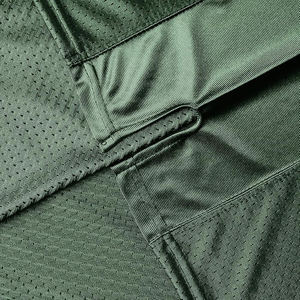 Maillots de football en maille respirante 100 % polyester personnalisés en gros, col en V, manches courtes, avec nom et numéro imprimés, service OEM - Product Image 5