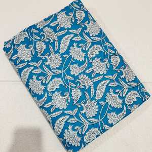 Tissu en popeline de coton à motifs floraux 53/54 pouces Blanc Rouge Bleu Imprimé botanique Respirant Textile de maison Tissé Poids moyen Pour filles - Product Image 3