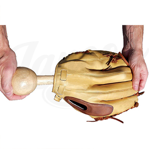 Maillet en bois massif pour le préformage et le façonnage des gants de baseball et de softball - Product Image 4