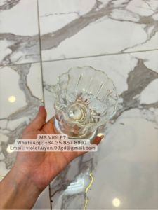 แก้วไวน์สีชมพูทรงกลีบดอกไม้ สำหรับน้ำผลไม้/มิลค์เชค/มาร์ตินี่ แก้วทรงสูงใส ทำด้วยมือ ทนทาน ดีไซน์ทันสมัย ความจุ 240-280 มล. - Product Image 3