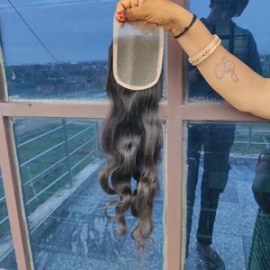Cheveux indiens naturels 100% non traités, couleur noire, cuticules alignées, lisses, ondulés profonds, Remy, avec closure 4x4 et full lace pour femmes - Product Image 4
