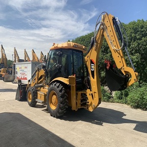 Chargeuse-pelleteuse Caterpillar professionnelle avec godet de chargement robuste, bras d'excavatrice puissant, fonctionnement stable et performant - Product Image 4