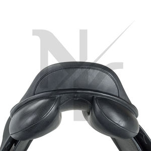 Silla de montar de doma y salto para caballos de alta calidad - Silla de contacto cerrado inglesa de cuero genuino, productos de carreras de caballos ingleses de la India - Product Image 6